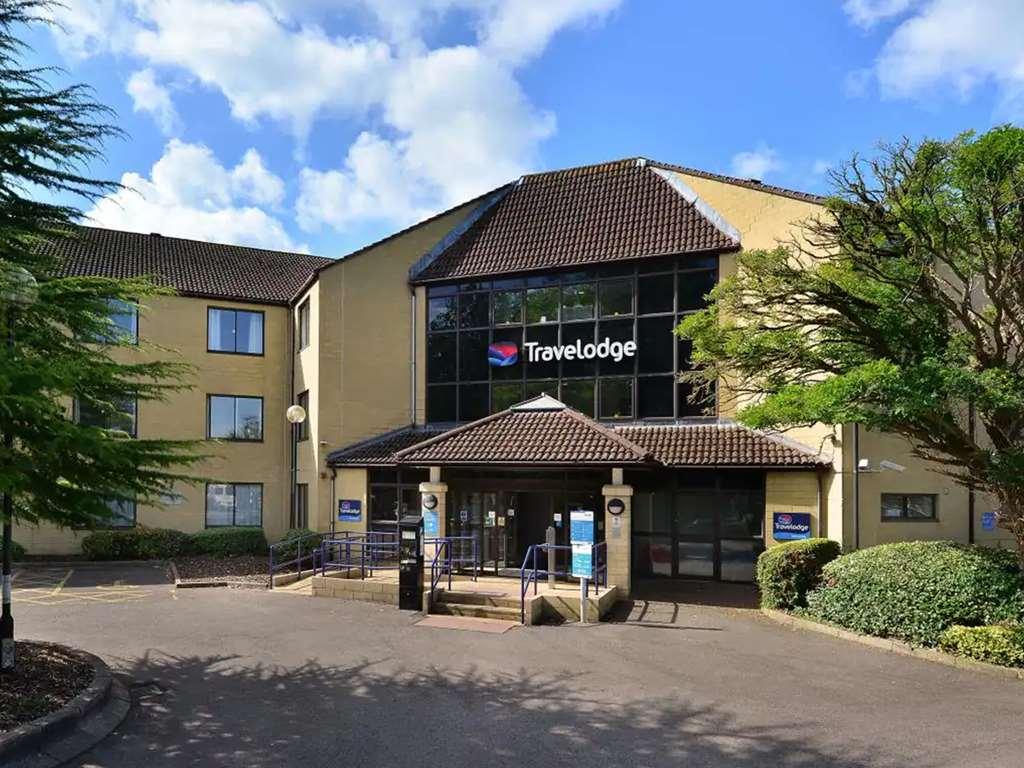 Travelodge Bath Waterside Экстерьер фото